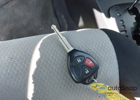 2012 Toyota Yaris Le из США, поврежденный, VIN JTDJTUD35CD540190